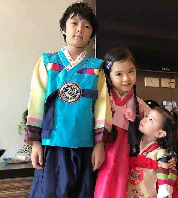 最美警嫂与移民警察守望千里十一年